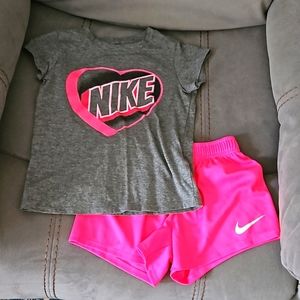 Girls Nike Outfit